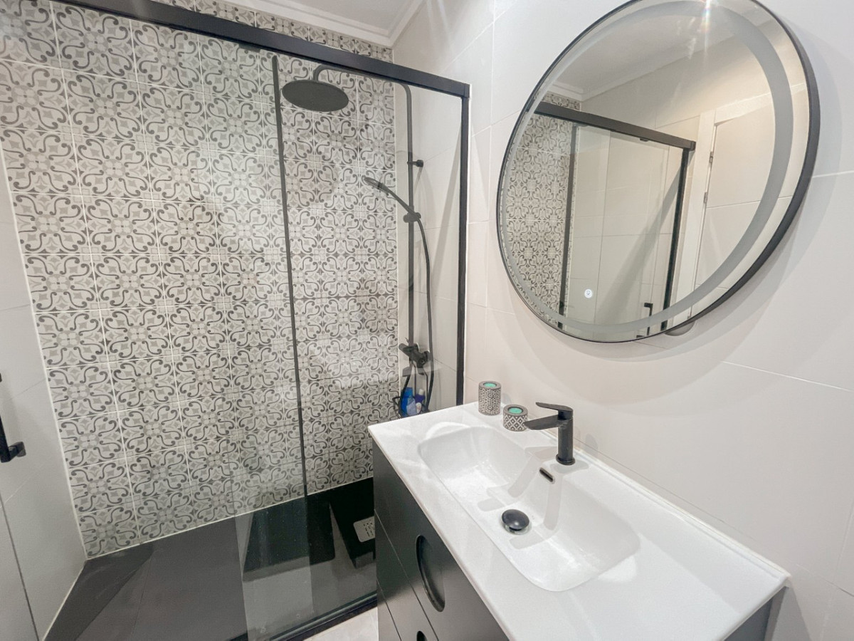 For sale - 2 Bedroom 1 Bathroom Ground Floor Apartment in La Mata - La Mata  - Alicante