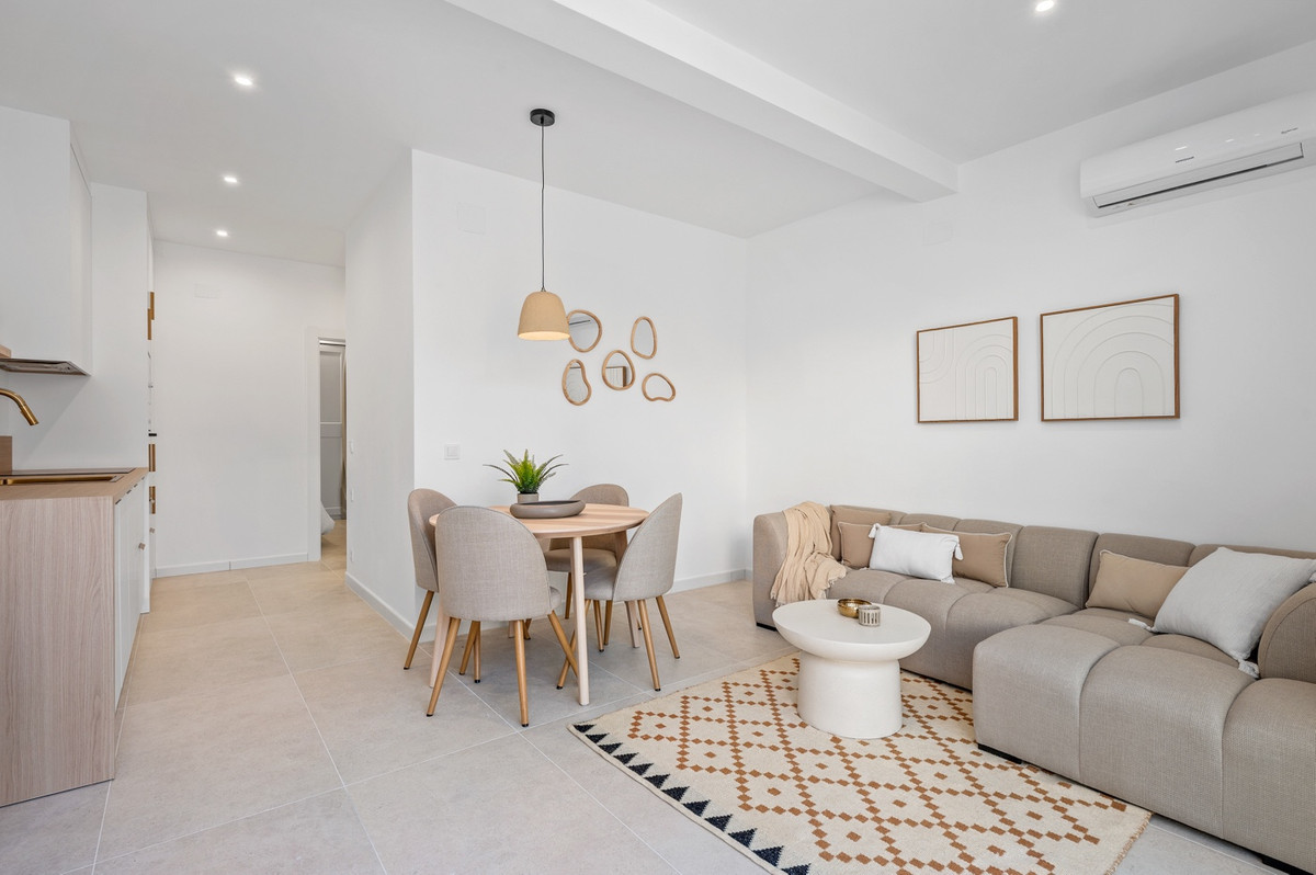 For sale - 2 Bedroom 1 Bathroom House - Townhouse in Torrevieja - El Chaparral  - Alicante