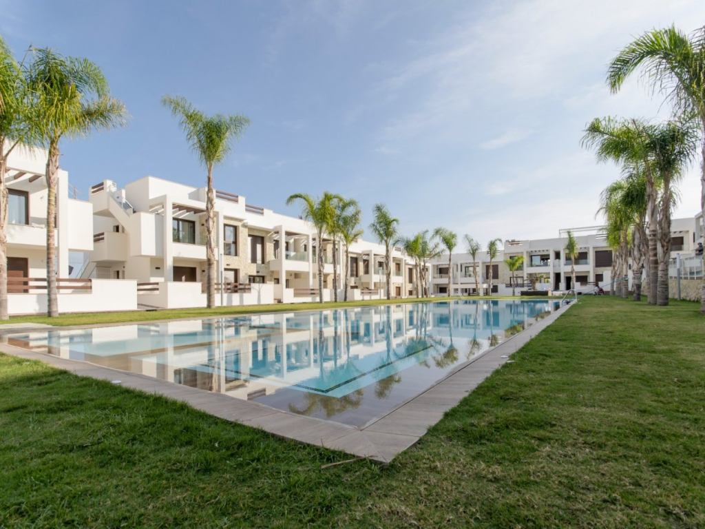 2 Bedroom 2 Bathroom Bungalow in Torrevieja
