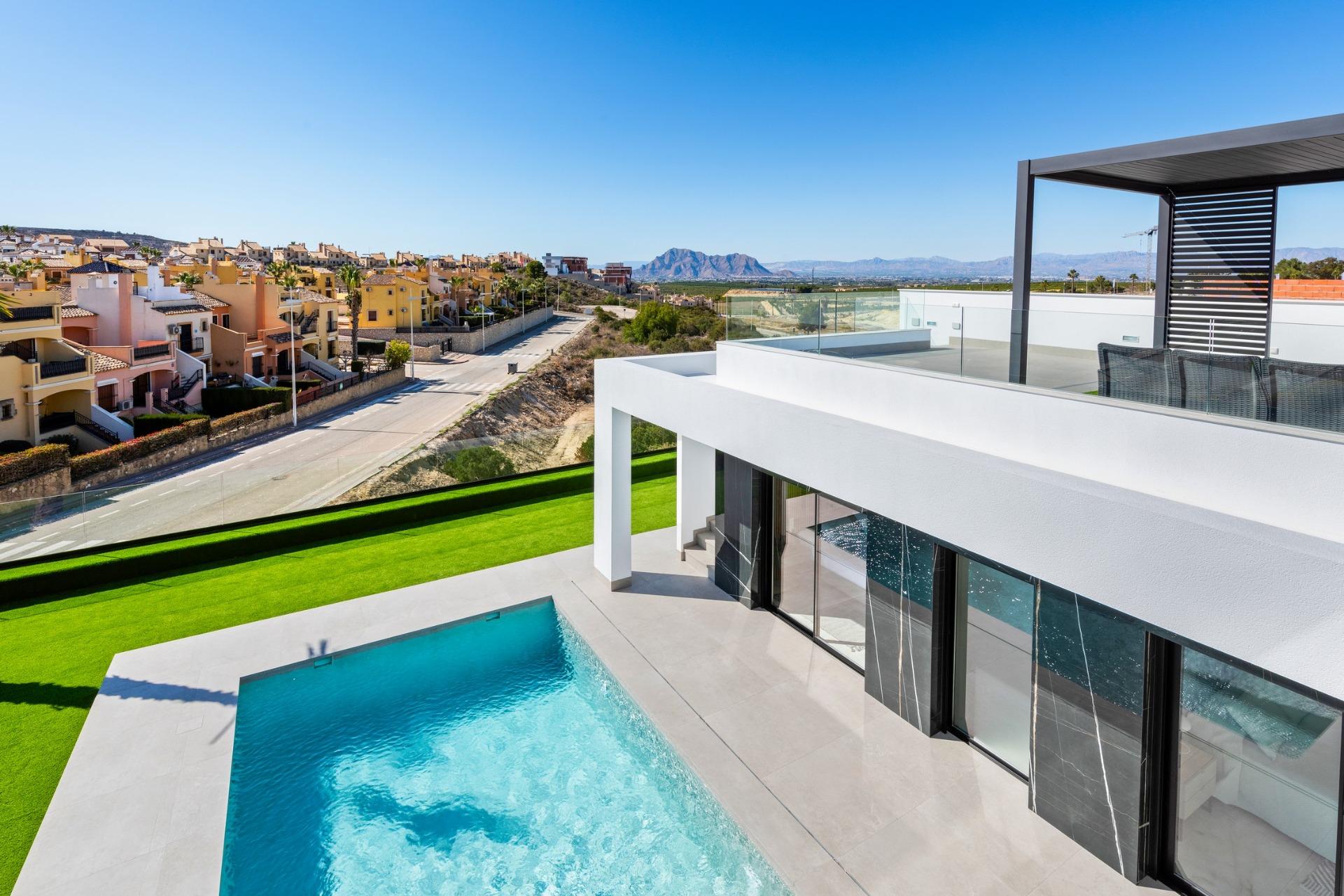 For sale - 3 Bedroom 2 Bathroom Villa in Algorfa - La Finca Golf  - Alicante