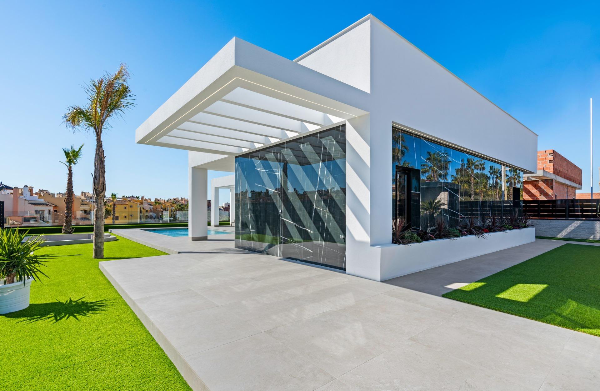 For sale - 3 Bedroom 2 Bathroom Villa in Algorfa - La Finca Golf  - Alicante