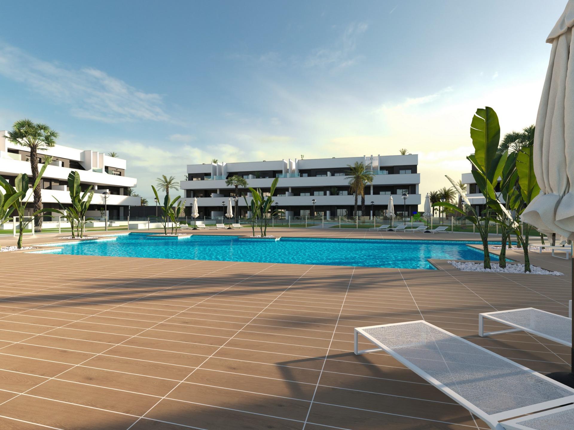 For sale - 2 Bedroom 2 Bathroom Penthouse in Guardamar del Segura - El Raso  - Alicante