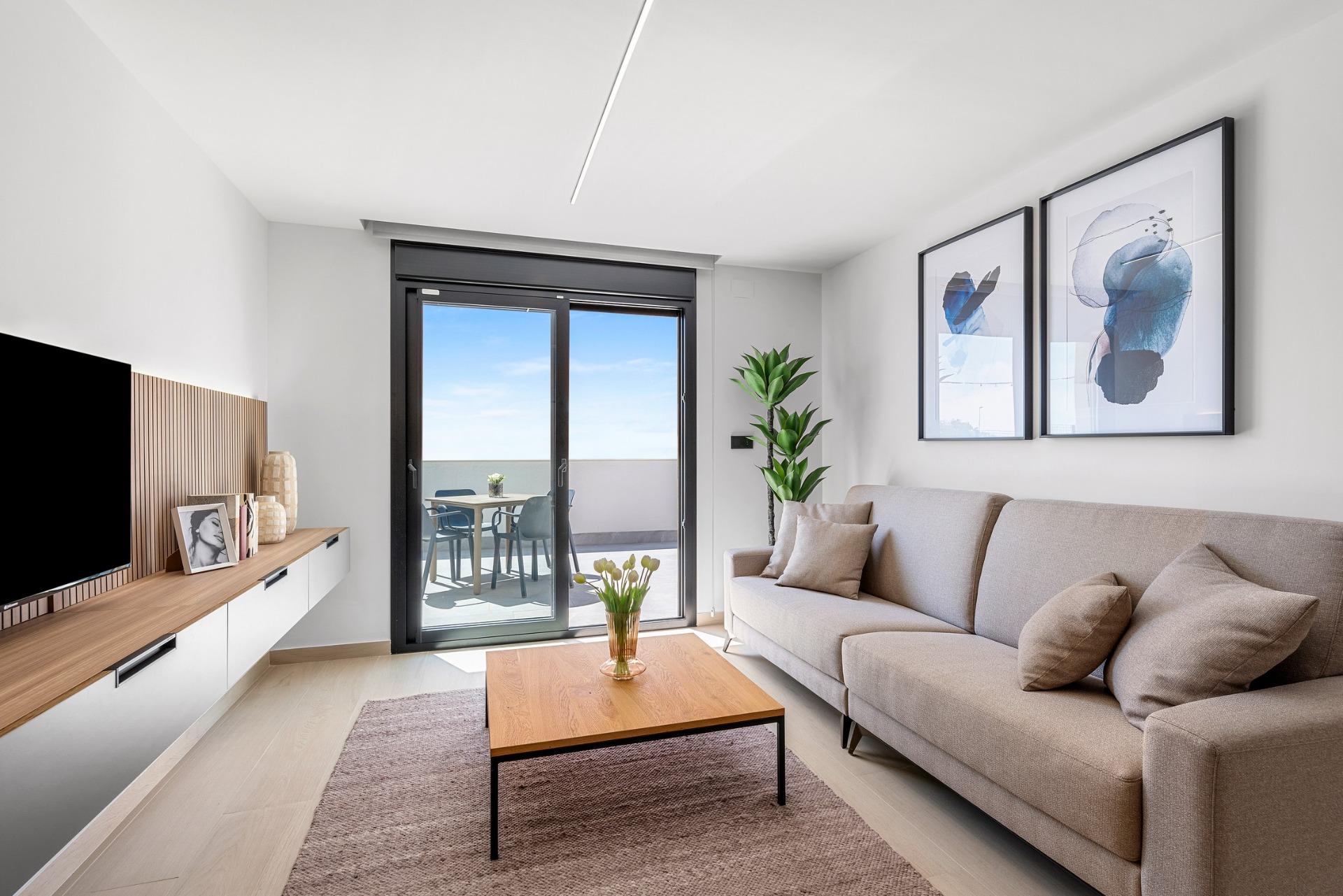 For sale - 2 Bedroom 2 Bathroom Penthouse in Guardamar del Segura - El Raso  - Alicante