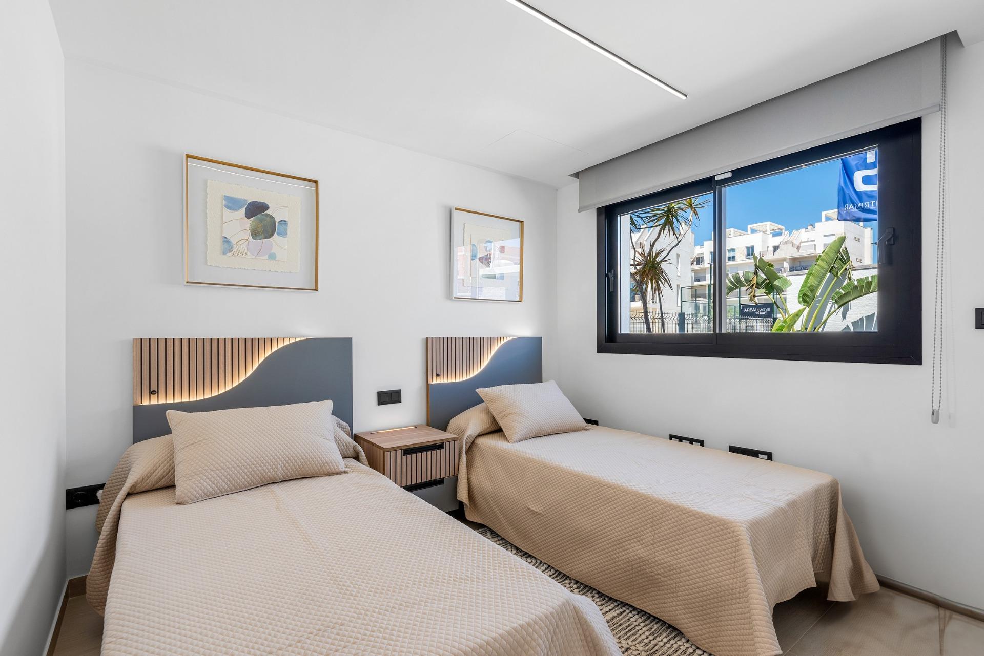 For sale - 2 Bedroom 2 Bathroom Penthouse in Guardamar del Segura - El Raso  - Alicante