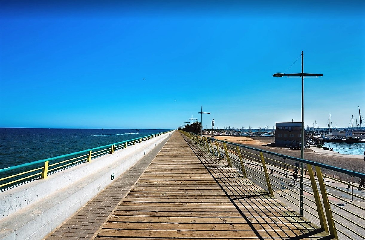 Sold - 3 Bedroom 2 Bathroom Apartment in Torrevieja - Centro  - Alicante