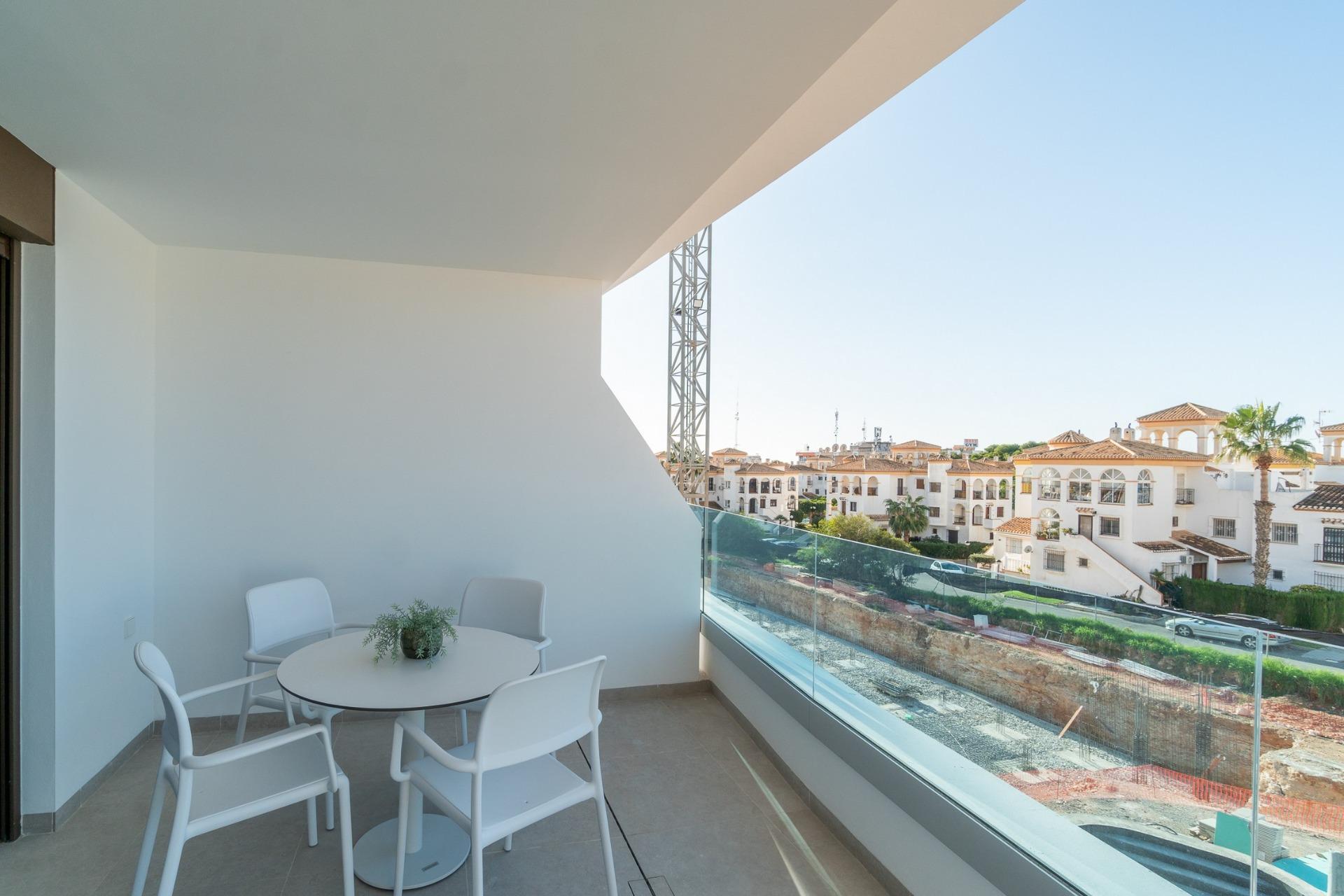 For sale - 3 Bedroom 2 Bathroom Apartment in Orihuela Costa - Playa Flamenca  - Alicante