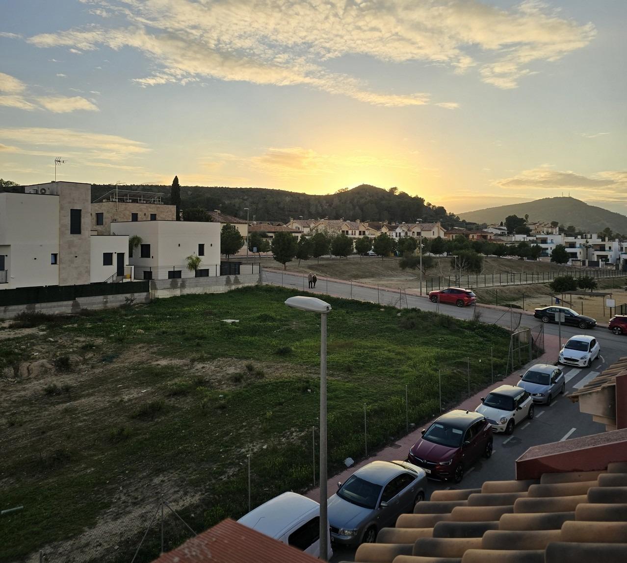 For sale - 3 Bedroom 2 Bathroom Town House in Bigastro - pueblo  - Alicante