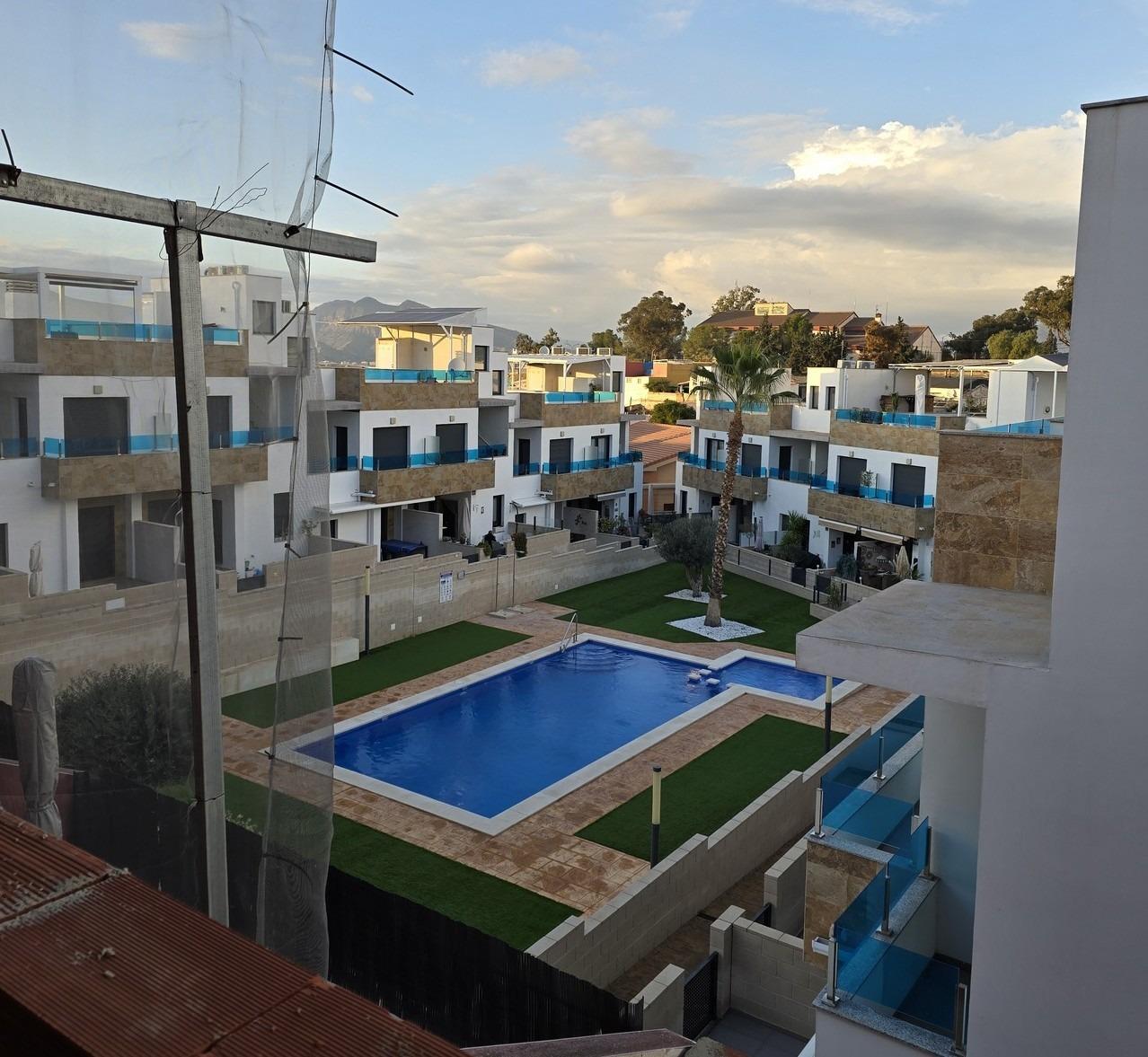 For sale - 3 Bedroom 2 Bathroom Town House in Bigastro - pueblo  - Alicante
