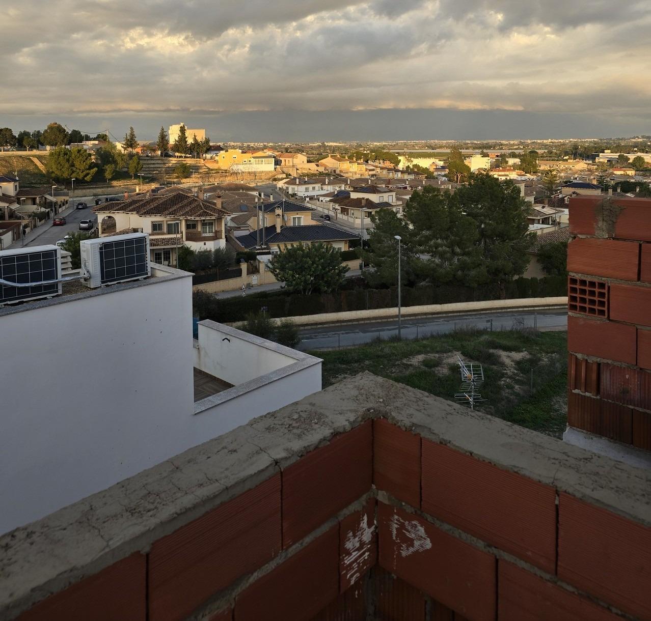 For sale - 3 Bedroom 2 Bathroom Town House in Bigastro - pueblo  - Alicante