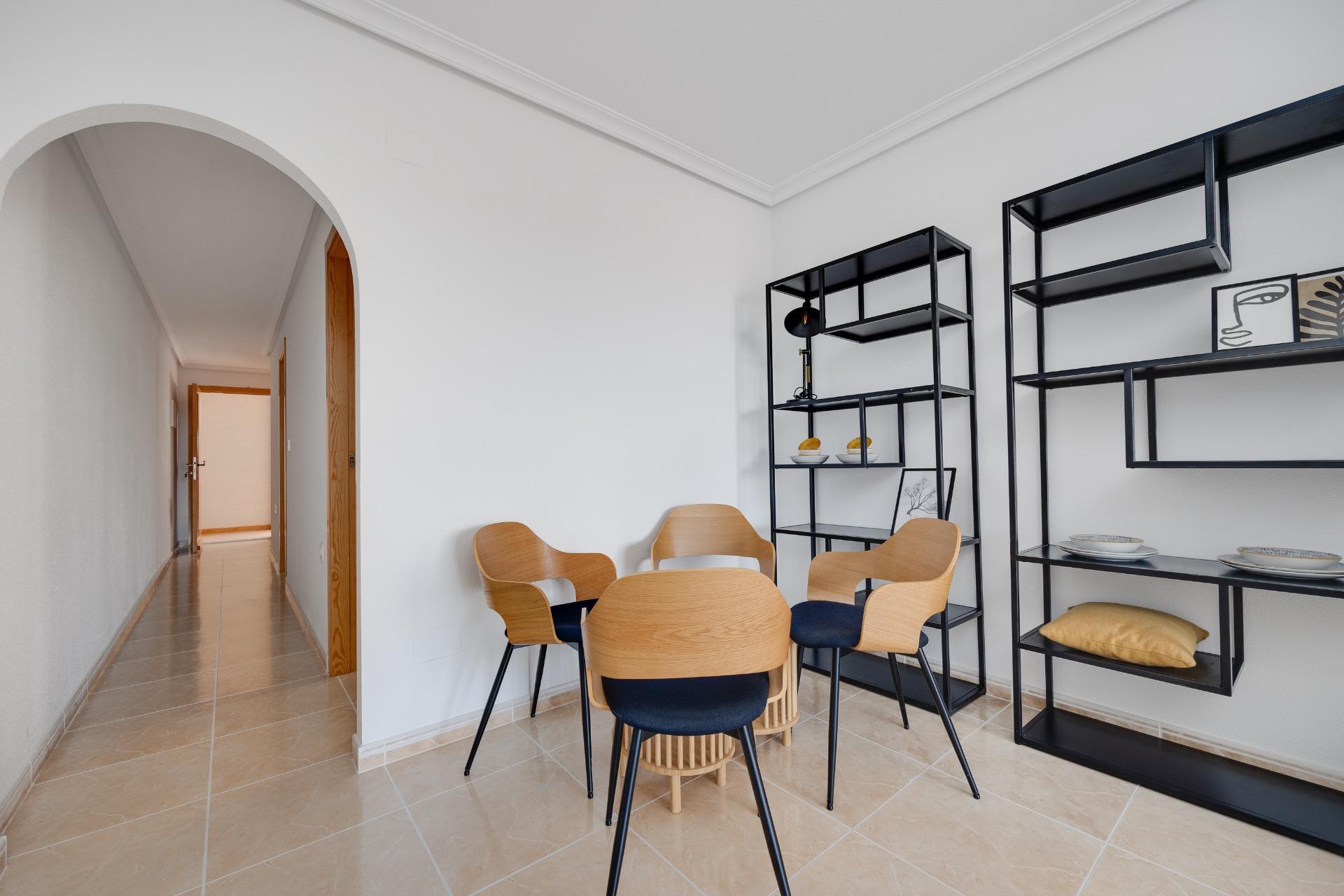 For sale - 2 Bedroom 2 Bathroom Apartment in San Fulgencio - Pueblo  - Alicante