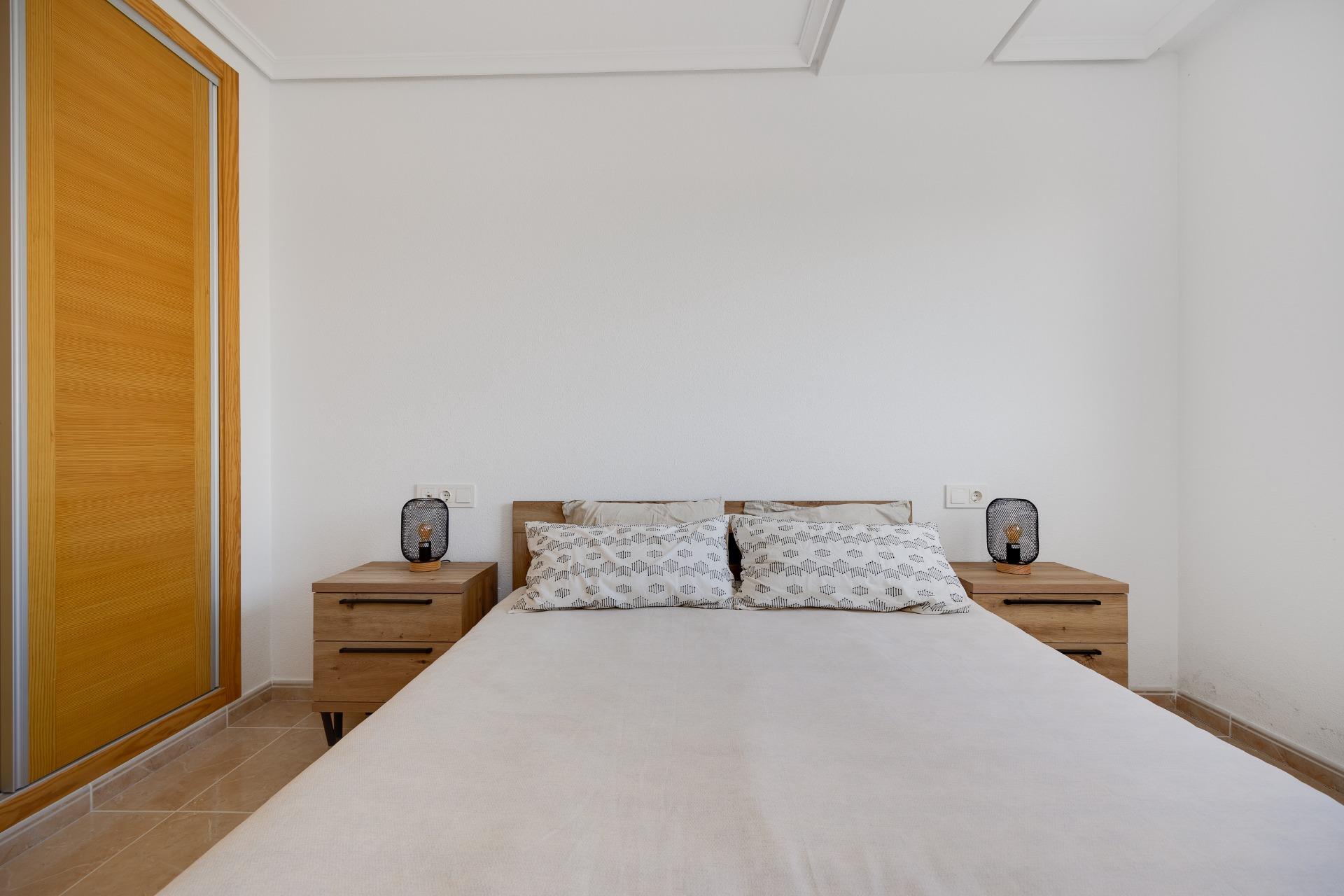 For sale - 2 Bedroom 2 Bathroom Apartment in San Fulgencio - Pueblo  - Alicante