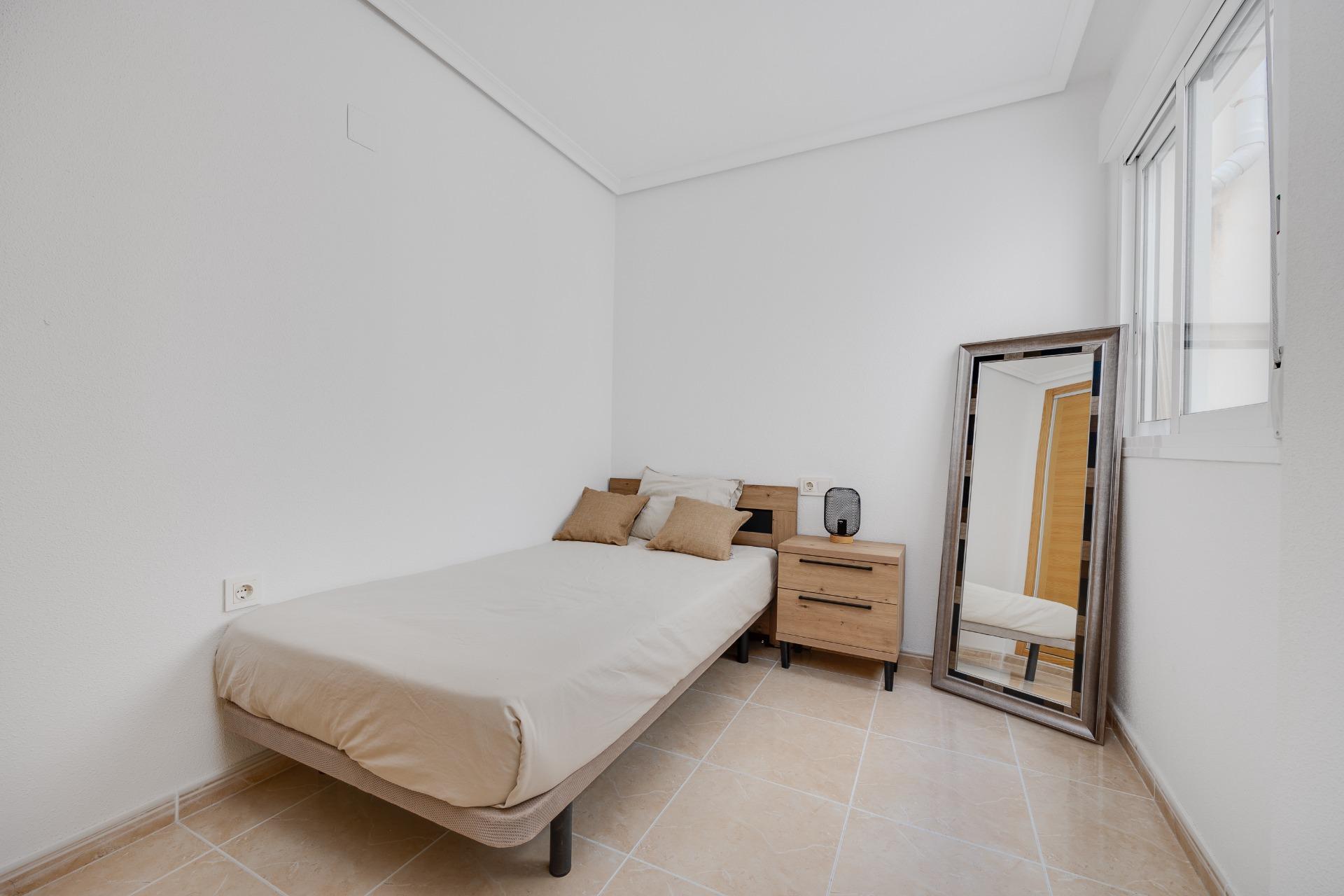 For sale - 3 Bedroom 2 Bathroom Apartment in San Fulgencio - Pueblo  - Alicante