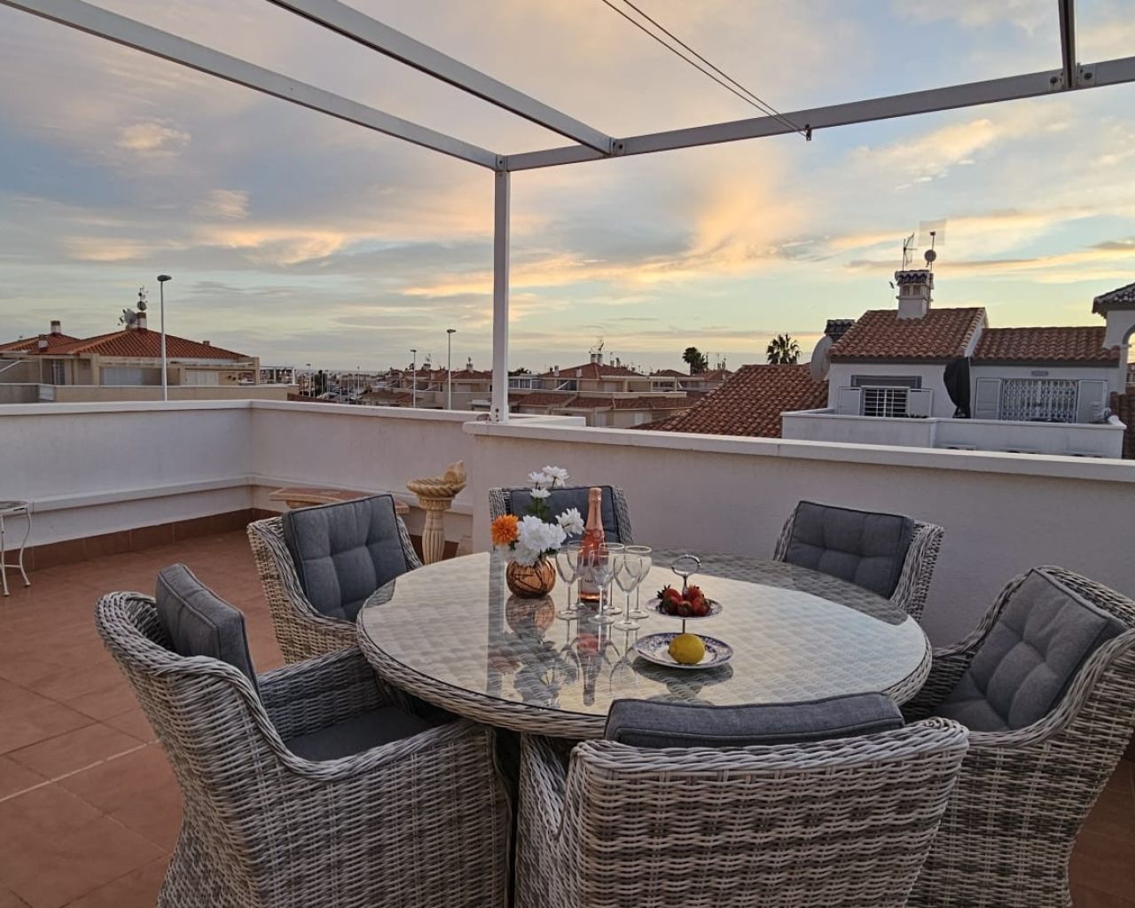 For sale - 3 Bedroom 2 Bathroom Apartment in Orihuela Costa - Playa Flamenca  - Alicante