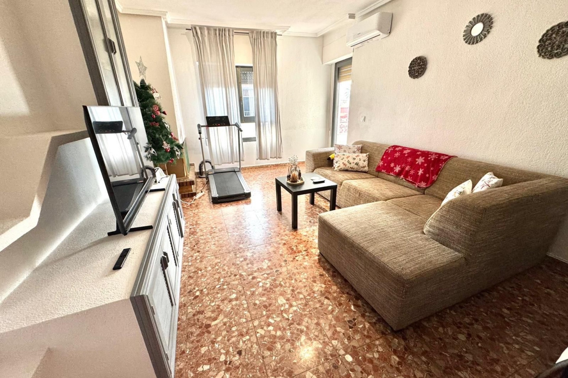 For sale - 3 Bedroom 2 Bathroom Apartment in Almoradí - Almoradí  - Alicante