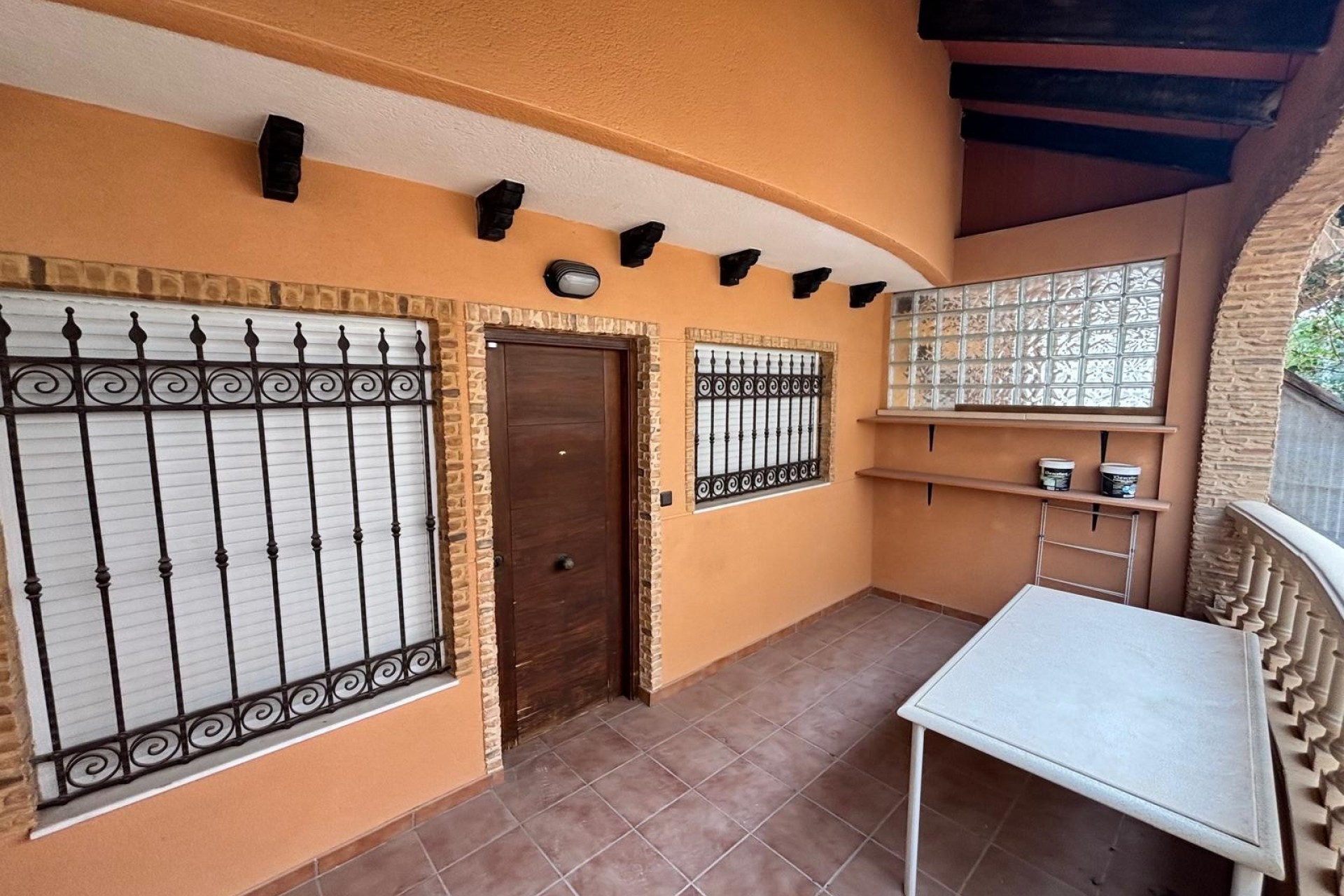 For sale - 5 Bedroom 2 Bathroom Townhouse in Guardamar del Segura - Urbanizaciones  - Alicante