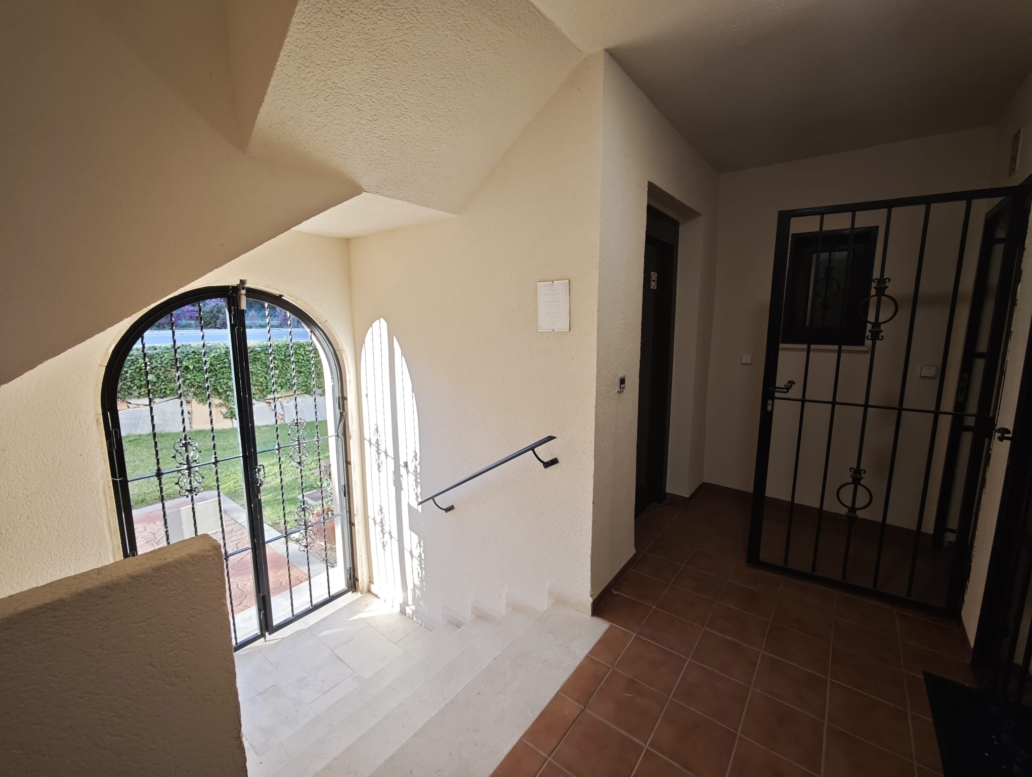 For sale - 3 Bedroom 2 Bathroom Apartment in Villamartin - Las Ramblas - Alicante