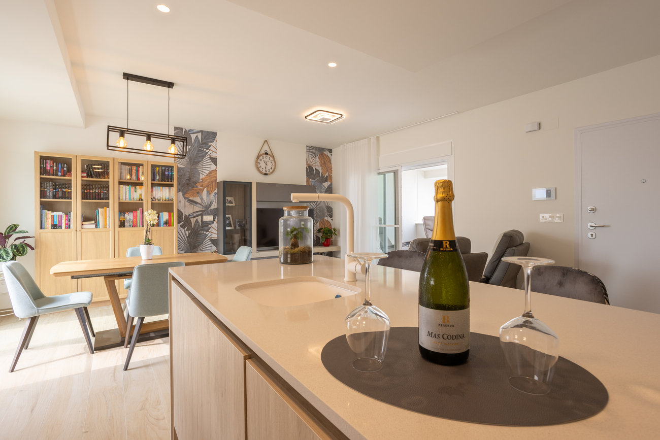 For sale - 2 Bedroom 2 Bathroom Penthouse Penthouse in Villamartin - Costa Blanca  - Alicante