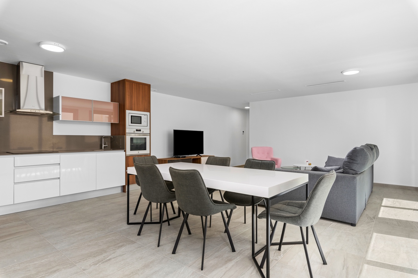 For sale - 5 Bedroom 4 Bathroom Villa in San Miguel de Salinas - Inland  - Alicante