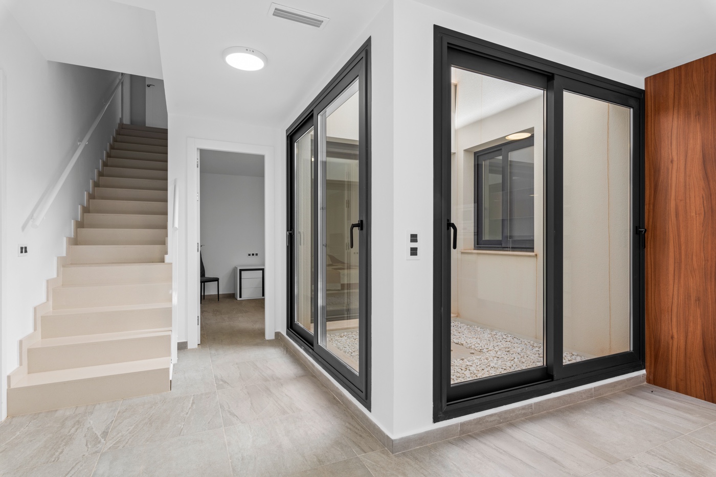 For sale - 5 Bedroom 4 Bathroom Villa in San Miguel de Salinas - Inland  - Alicante