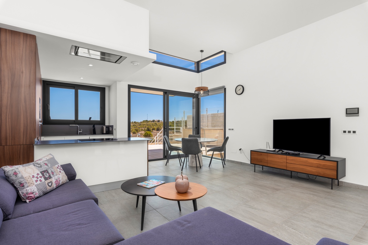 For sale - 5 Bedroom 4 Bathroom Villa in San Miguel de Salinas - Inland  - Alicante