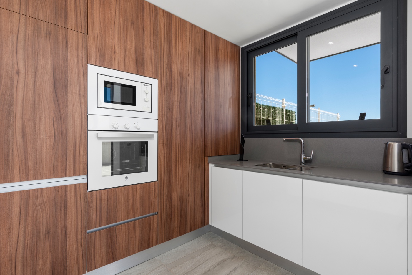 For sale - 5 Bedroom 4 Bathroom Villa in San Miguel de Salinas - Inland  - Alicante