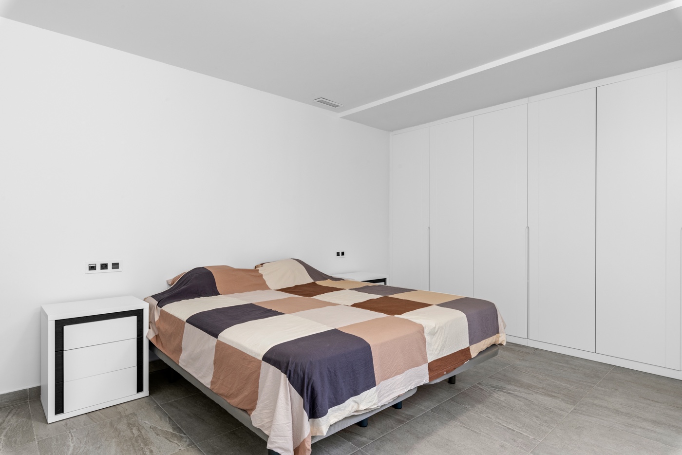 For sale - 5 Bedroom 4 Bathroom Villa in San Miguel de Salinas - Inland  - Alicante