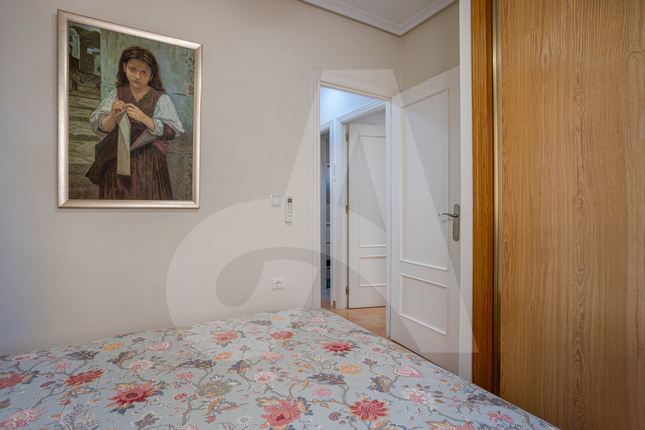 For sale - 3 Bedroom 2 Bathroom Villa in El Raso  - El Raso  - Alicante