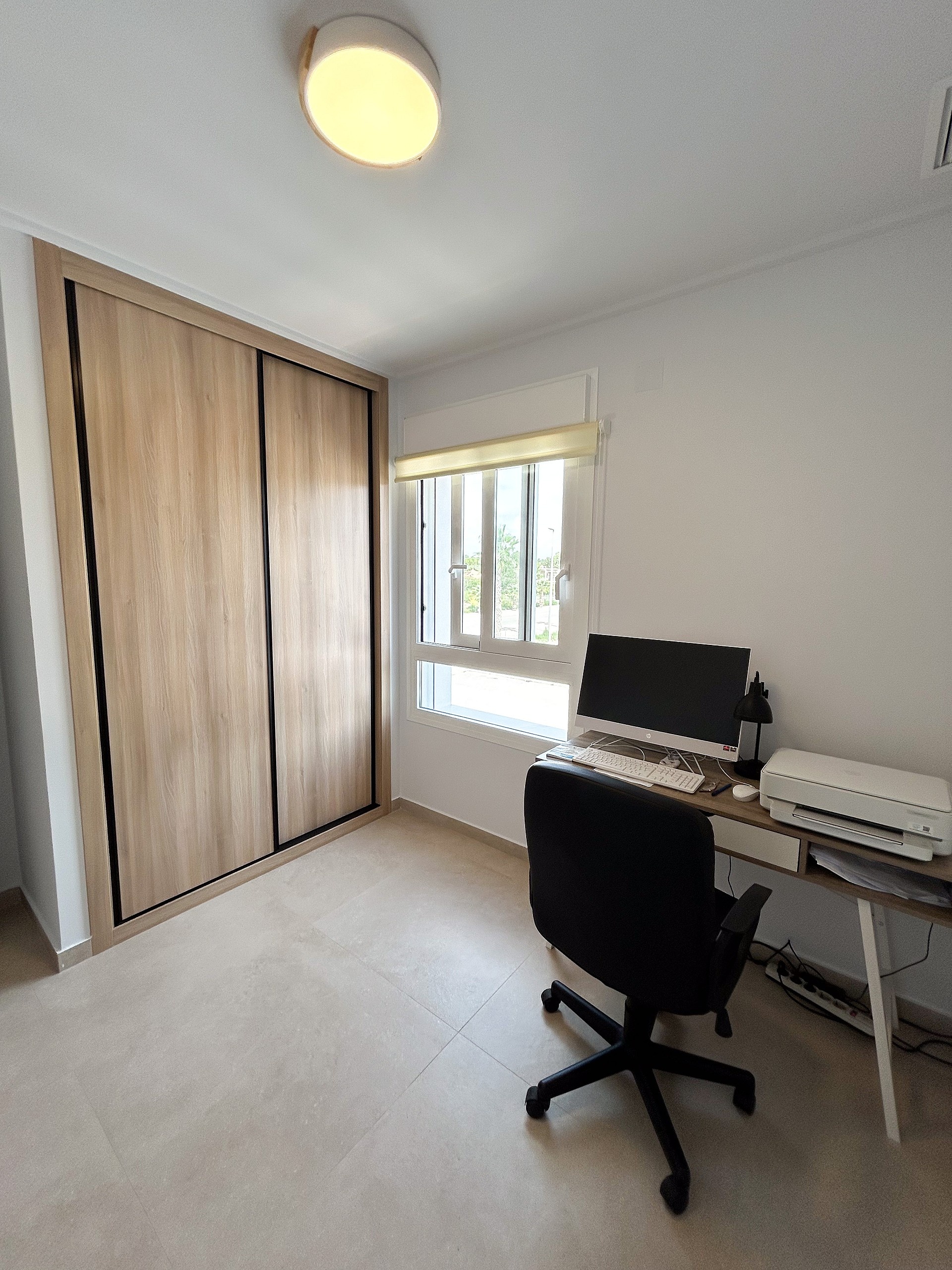 For sale - 3 Bedroom 2 Bathroom Apartment in El Raso - Costa Blanca  - Alicante