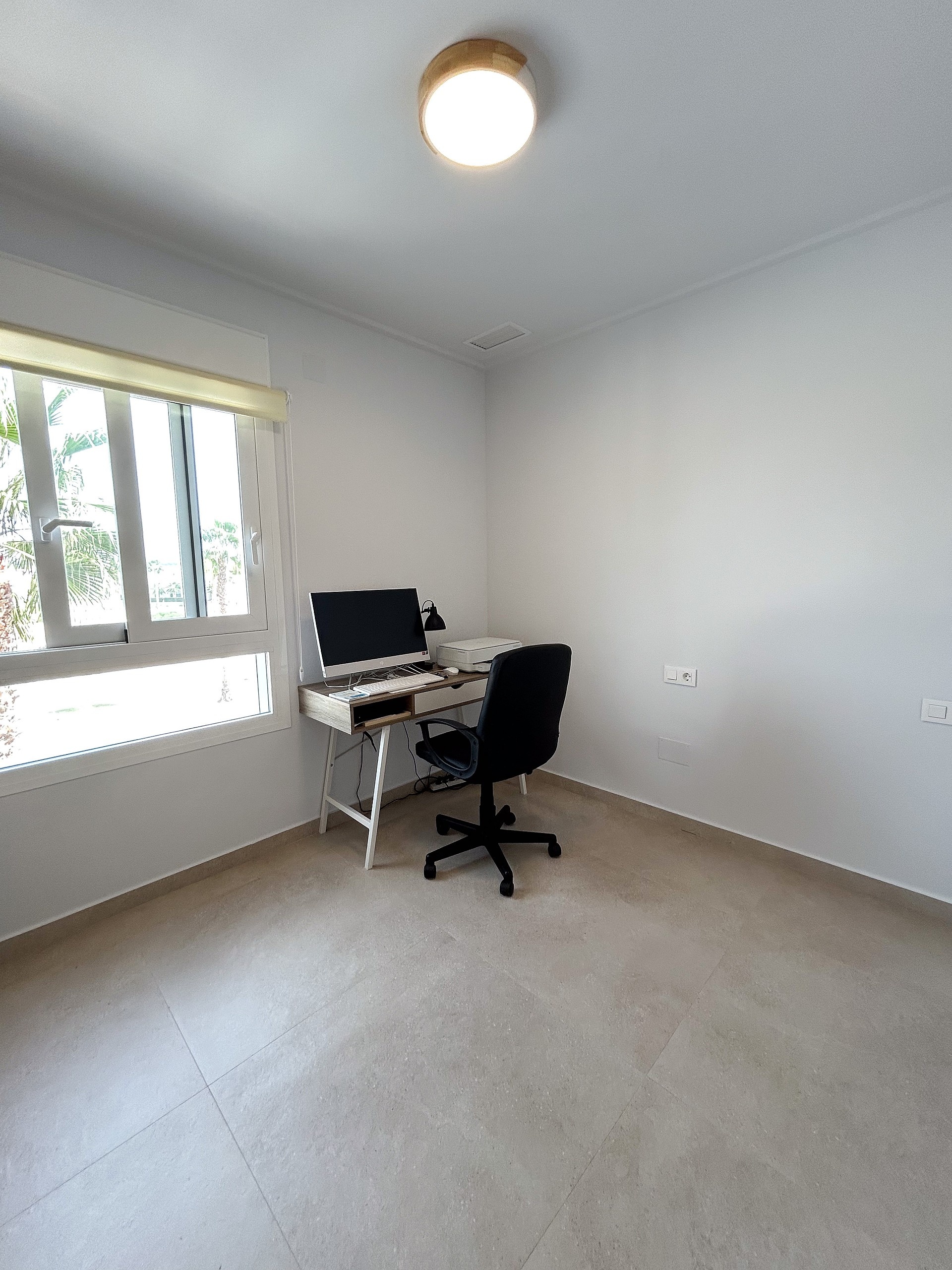 For sale - 3 Bedroom 2 Bathroom Apartment in El Raso - Costa Blanca  - Alicante