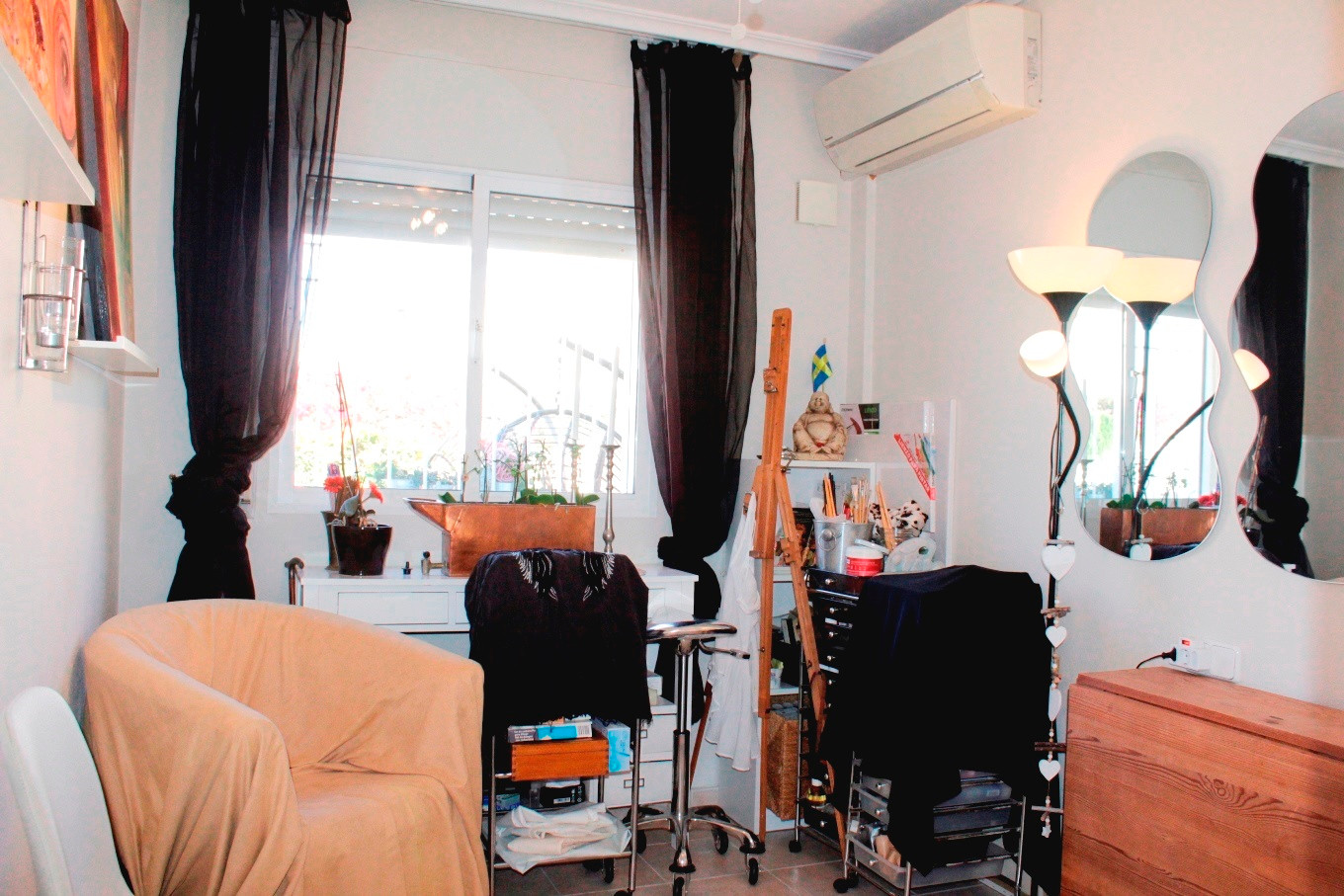 For sale - 3 Bedroom 2 Bathroom Villa in Villamartin - Costa Blanca  - Alicante