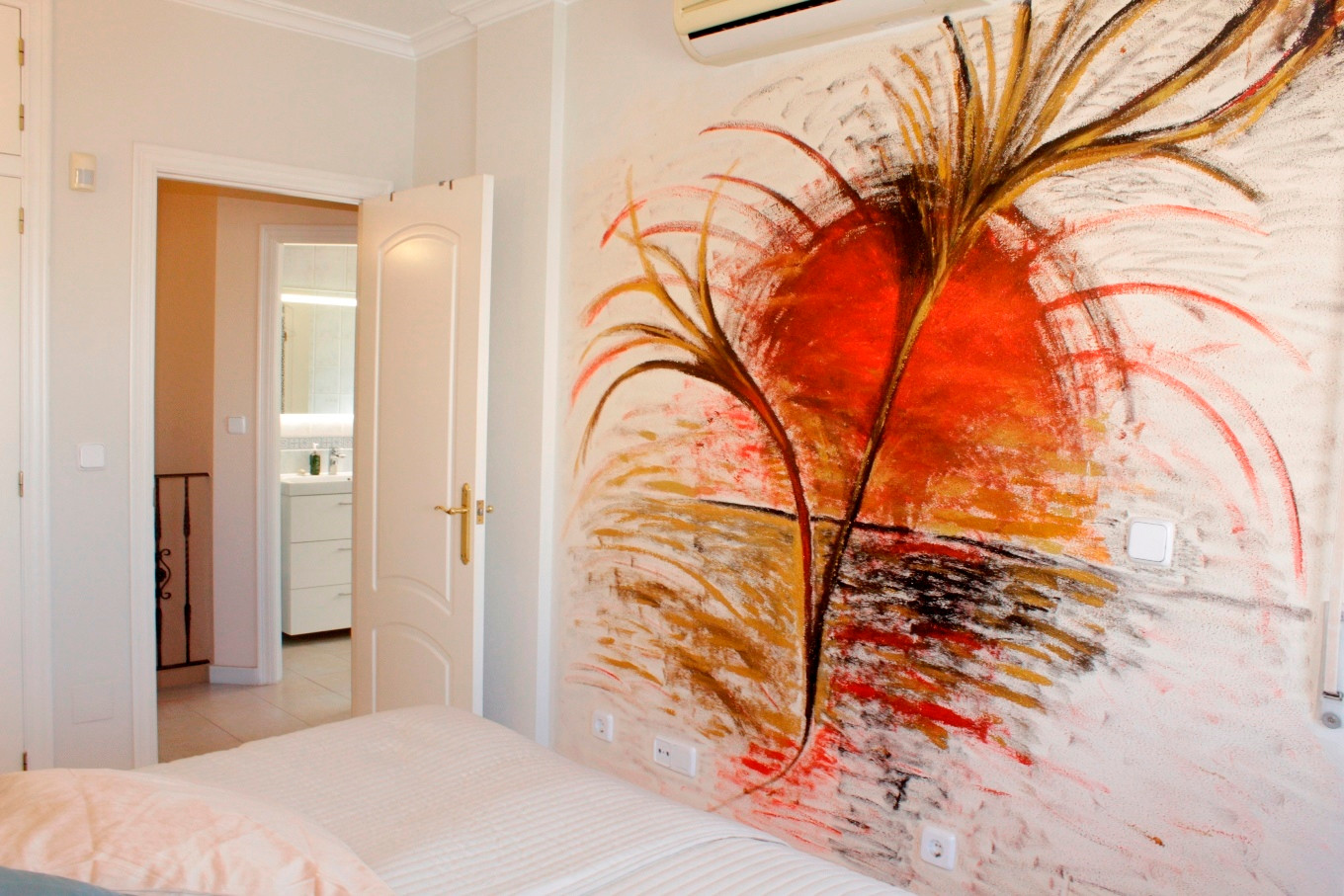 For sale - 3 Bedroom 2 Bathroom Villa in Villamartin - Costa Blanca  - Alicante