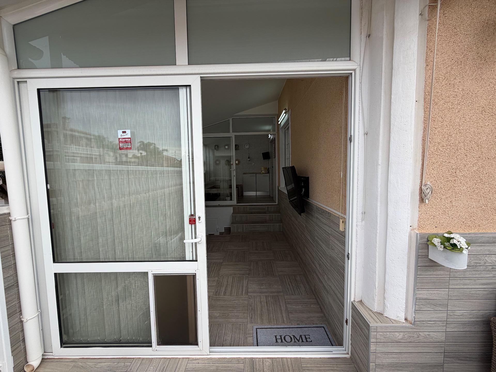 For sale - 3 Bedroom 3 Bathroom Town House in La Zenia - La Zenia  - Alicante