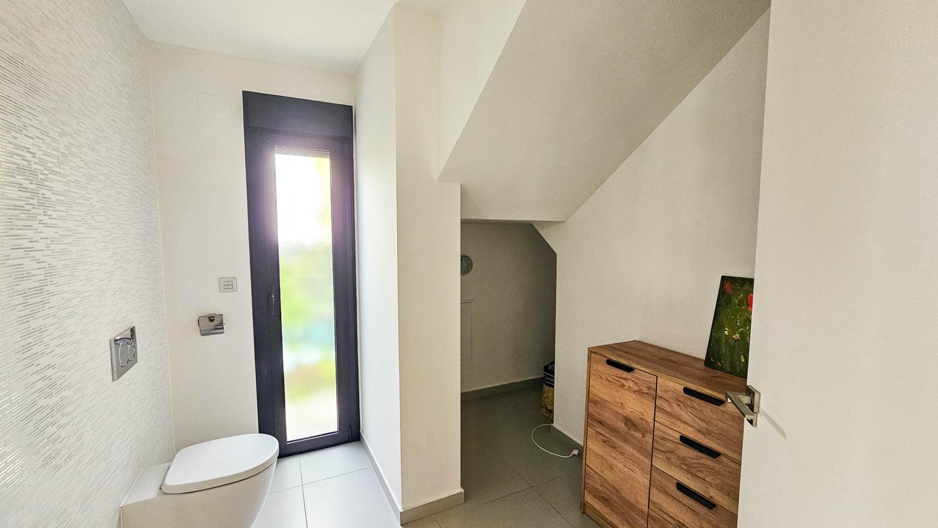 For sale - 3 Bedroom 2 Bathroom Villa in Rojales - Cuidad Quesada  - Alicante