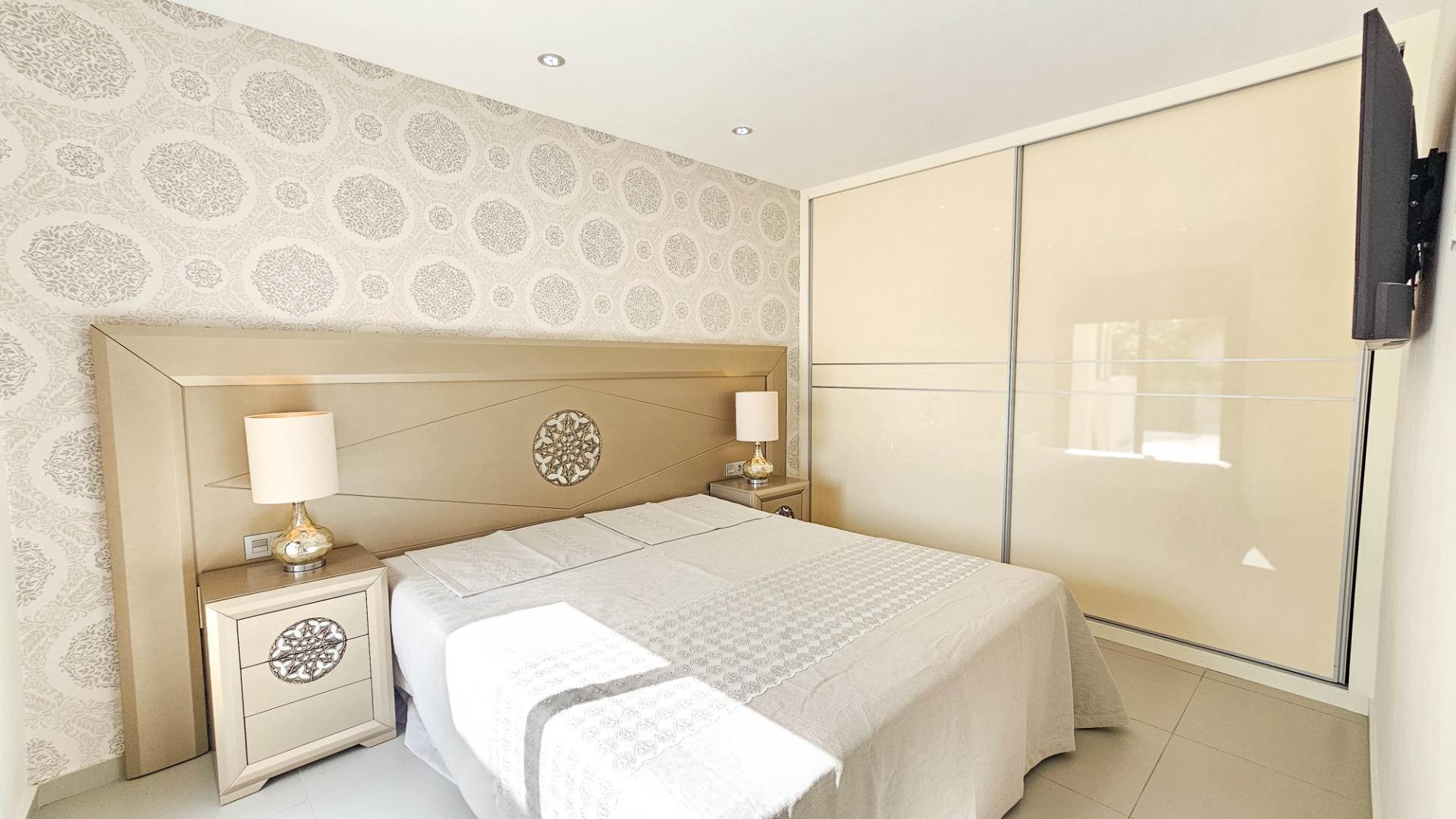 For sale - 3 Bedroom 2 Bathroom Villa in Rojales - Cuidad Quesada  - Alicante