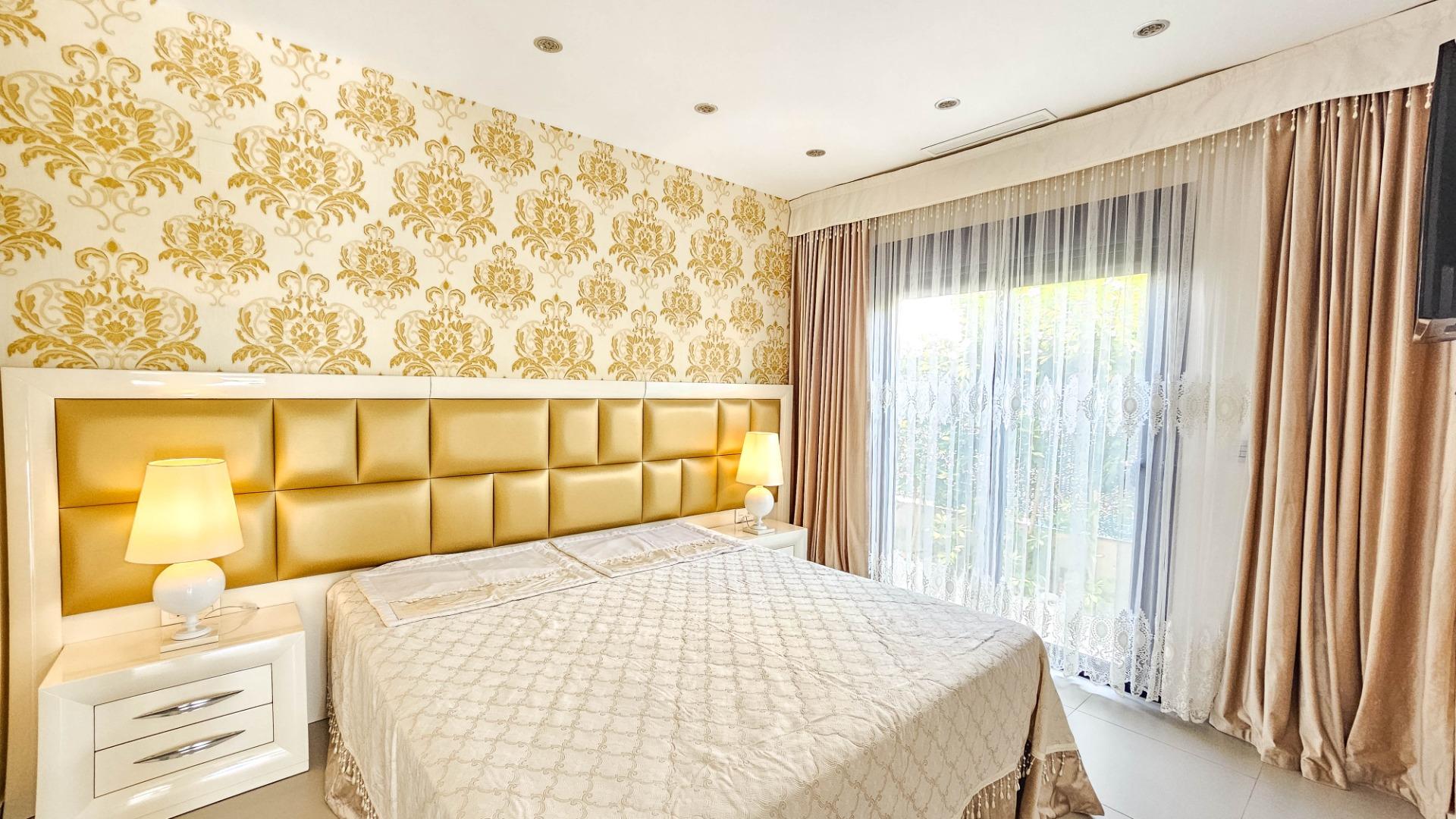 For sale - 3 Bedroom 2 Bathroom Villa in Rojales - Cuidad Quesada  - Alicante