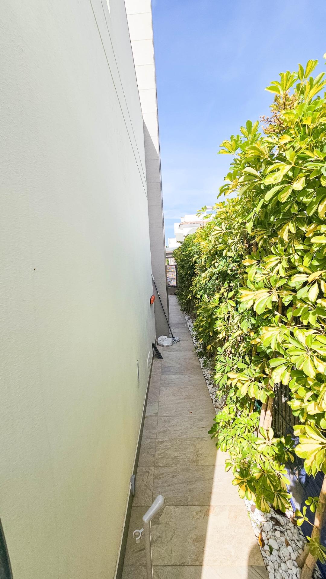 For sale - 3 Bedroom 2 Bathroom Villa in Rojales - Cuidad Quesada  - Alicante