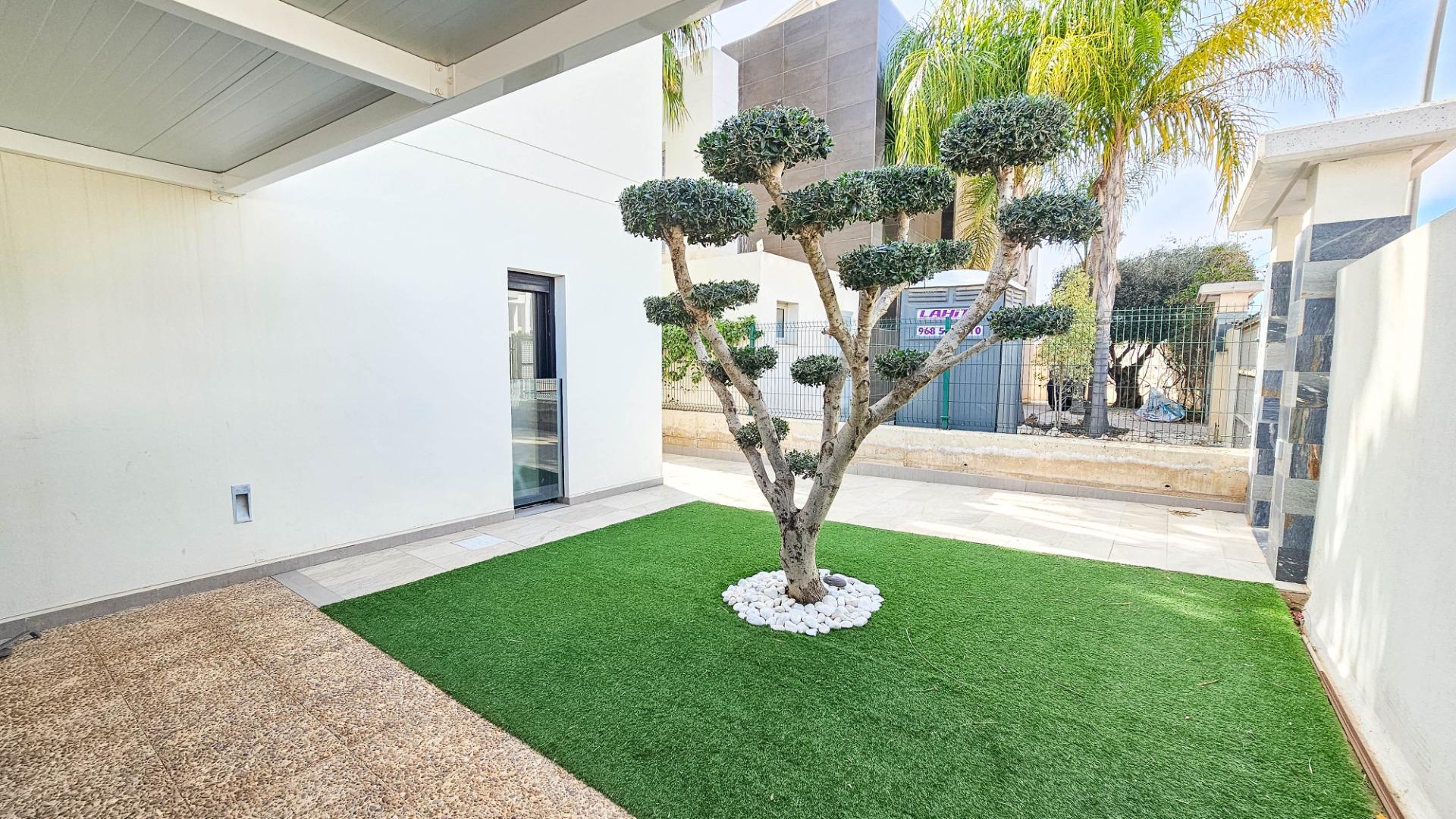 For sale - 3 Bedroom 2 Bathroom Villa in Rojales - Cuidad Quesada  - Alicante