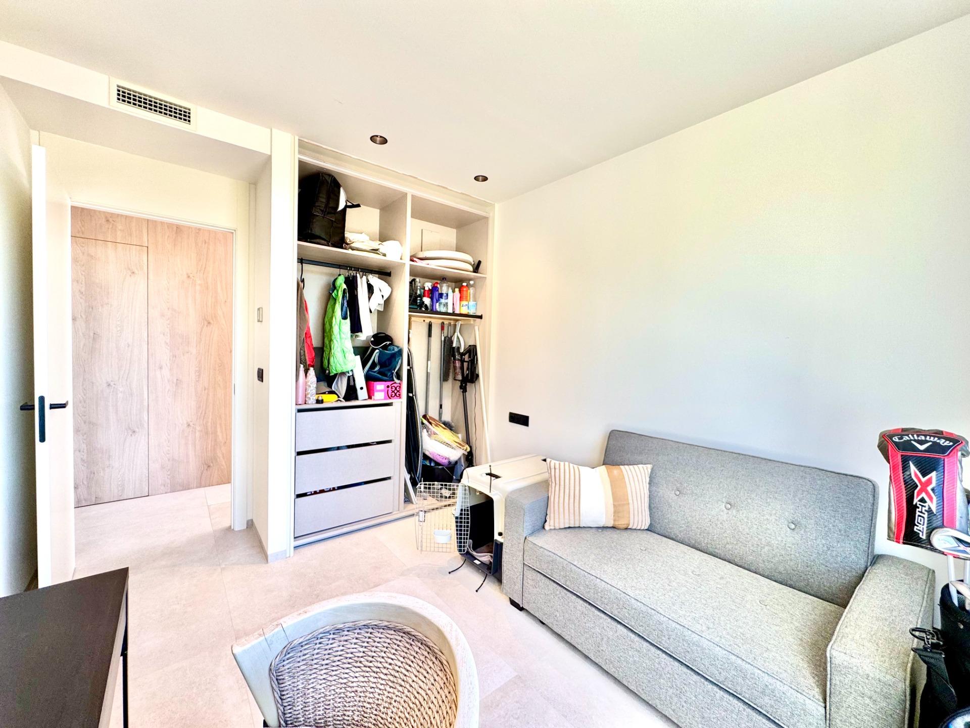 For sale - 3 Bedroom 2 Bathroom Apartment in Orihuela - Las Colinas Golf  - Alicante