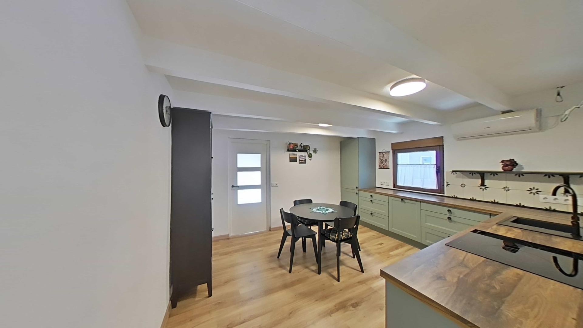 For sale - 3 Bedroom 2 Bathroom Town House in Formentera del Segura - Centro  - Alicante