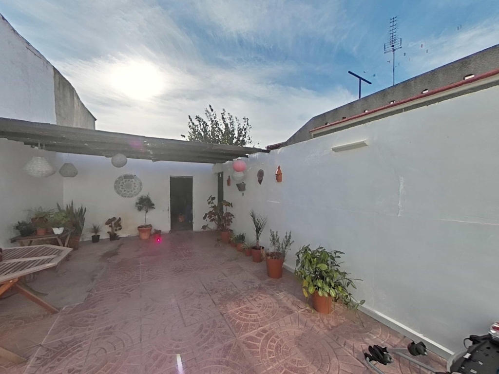 3 Bedroom 2 Bathroom Town House in Formentera del Segura
