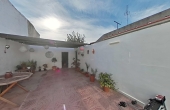 27-5-212-11-548/75117, 3 Bedroom 2 Bathroom Town House in Formentera del Segura