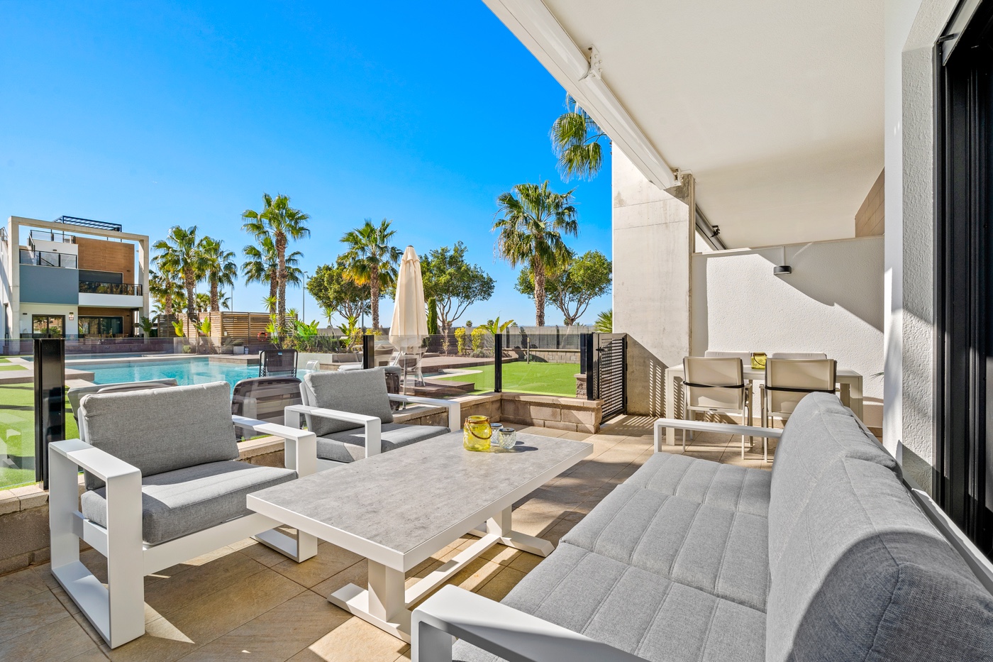 For sale - 2 Bedroom 2 Bathroom Apartment in Guardamar del Segura - Costa Blanca  - Alicante