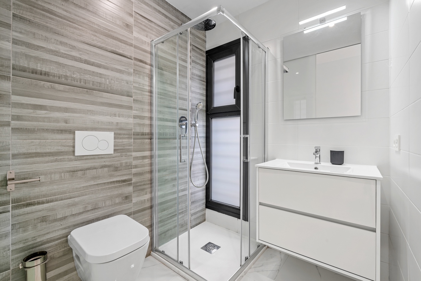 For sale - 2 Bedroom 2 Bathroom Apartment in Guardamar del Segura - Costa Blanca  - Alicante