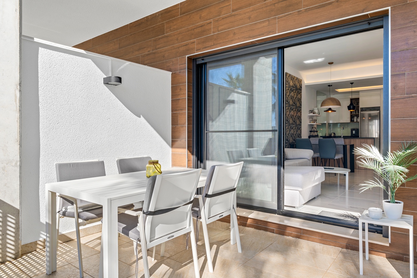 For sale - 2 Bedroom 2 Bathroom Apartment in Guardamar del Segura - Costa Blanca  - Alicante