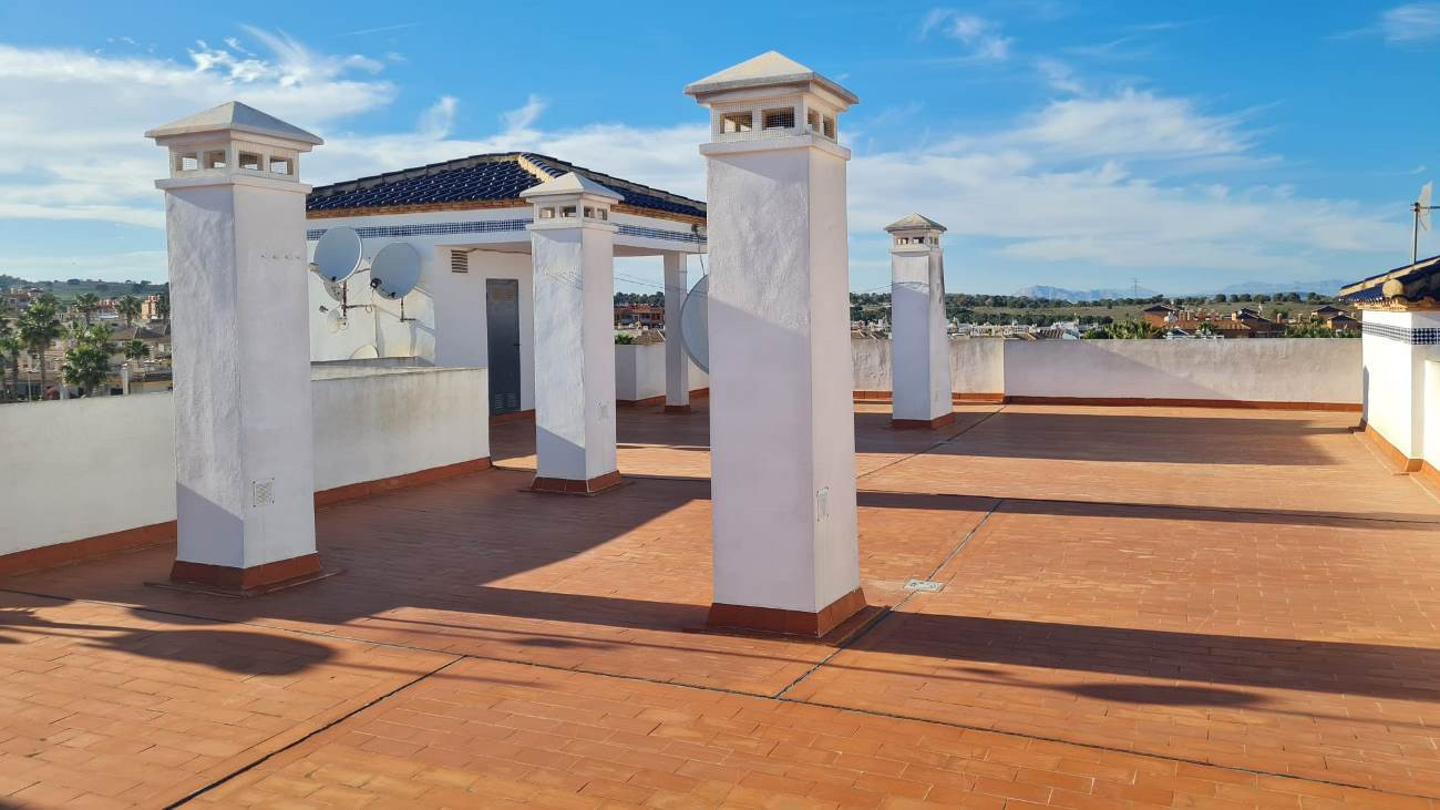For sale - 2 Bedroom 2 Bathroom Penthouse in Villamartin - Costa Blanca  - Alicante