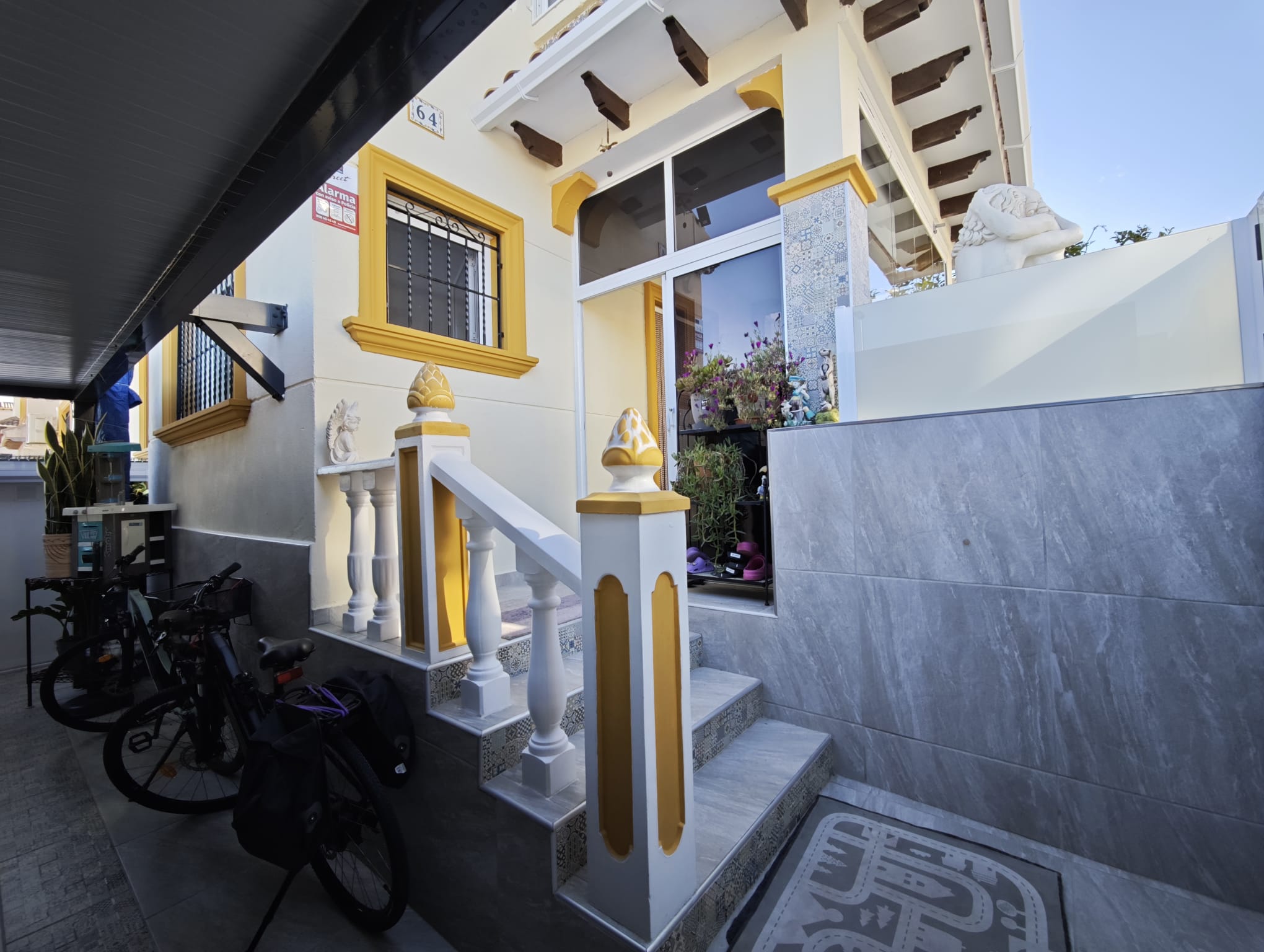For sale - 2 Bedroom 2 Bathroom Quad Villa in Punta Prima - Rocio del Mar  - Alicante