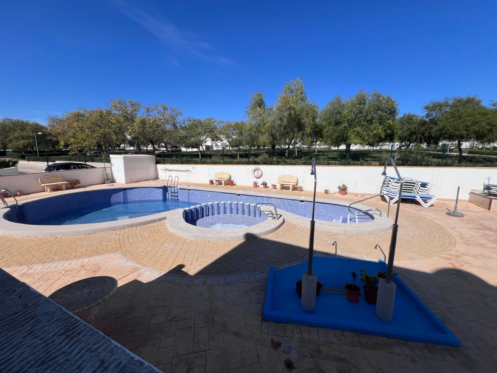 For sale - 3 Bedroom 2 Bathroom House in Vistabella Golf - Entre Naranjos Vistabella  - Alicante