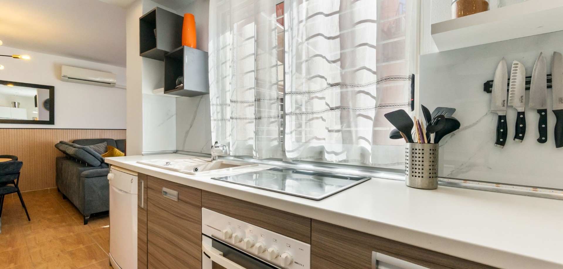 For sale - 3 Bedroom 2 Bathroom Townhouse in Orihuela Costa - Villamartín  - Alicante