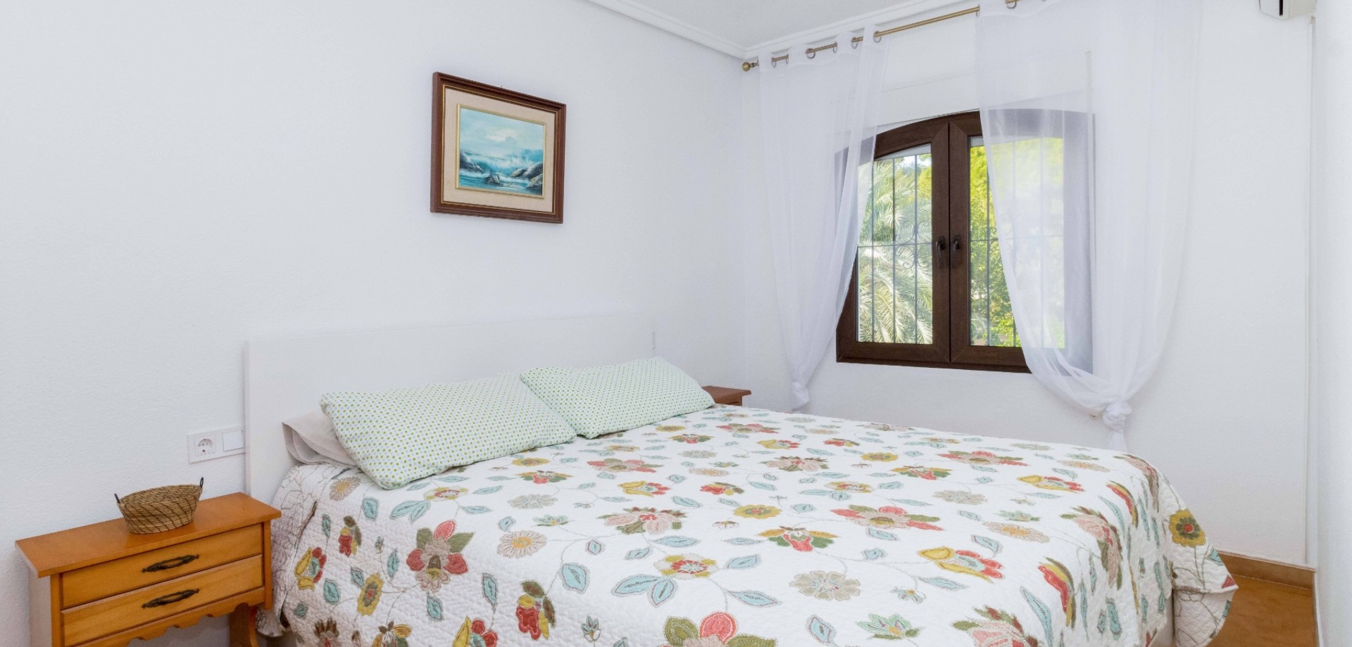 For sale - 3 Bedroom 3 Bathroom Townhouse in La Zenia - La Zenia  - Alicante