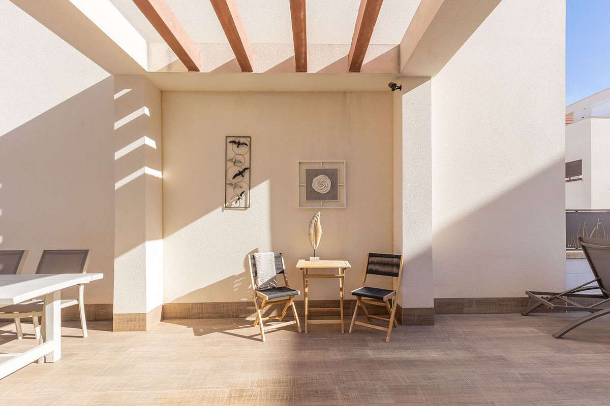 For sale - 3 Bedroom 3 Bathroom House - Detached Villa in Rojales - Ciudad Quesada  - Alicante